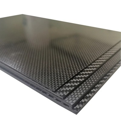 KARBONFİBER PLAKA 10MM 500X500 KARBONFİBER PLAKA 10MM 500X500